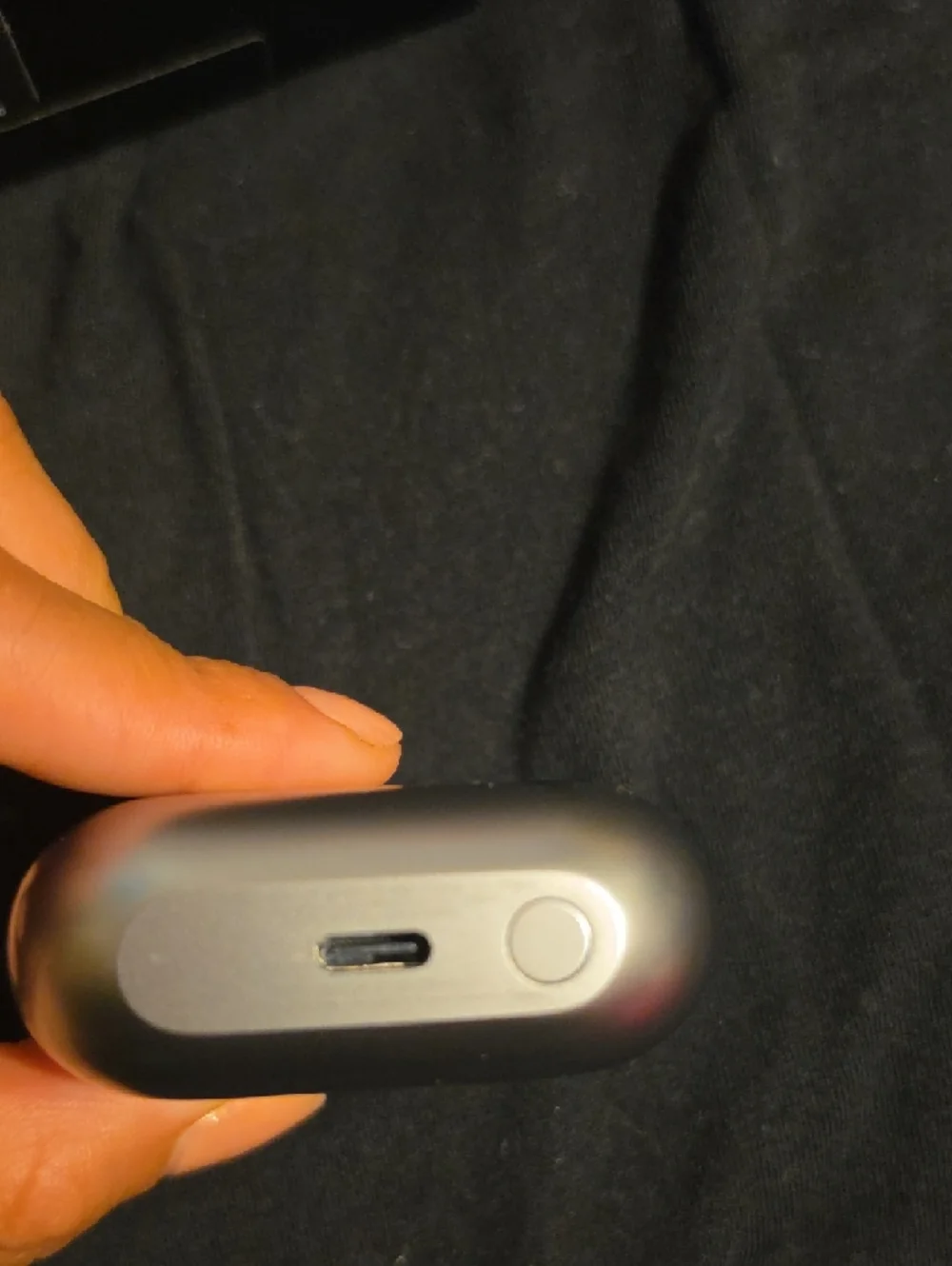 Samsung Silver True Wireless Earbud Charging Case with Clear Top